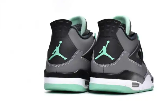One Kick Air Green Jordan Glow 308497-033 Retro 4 0521